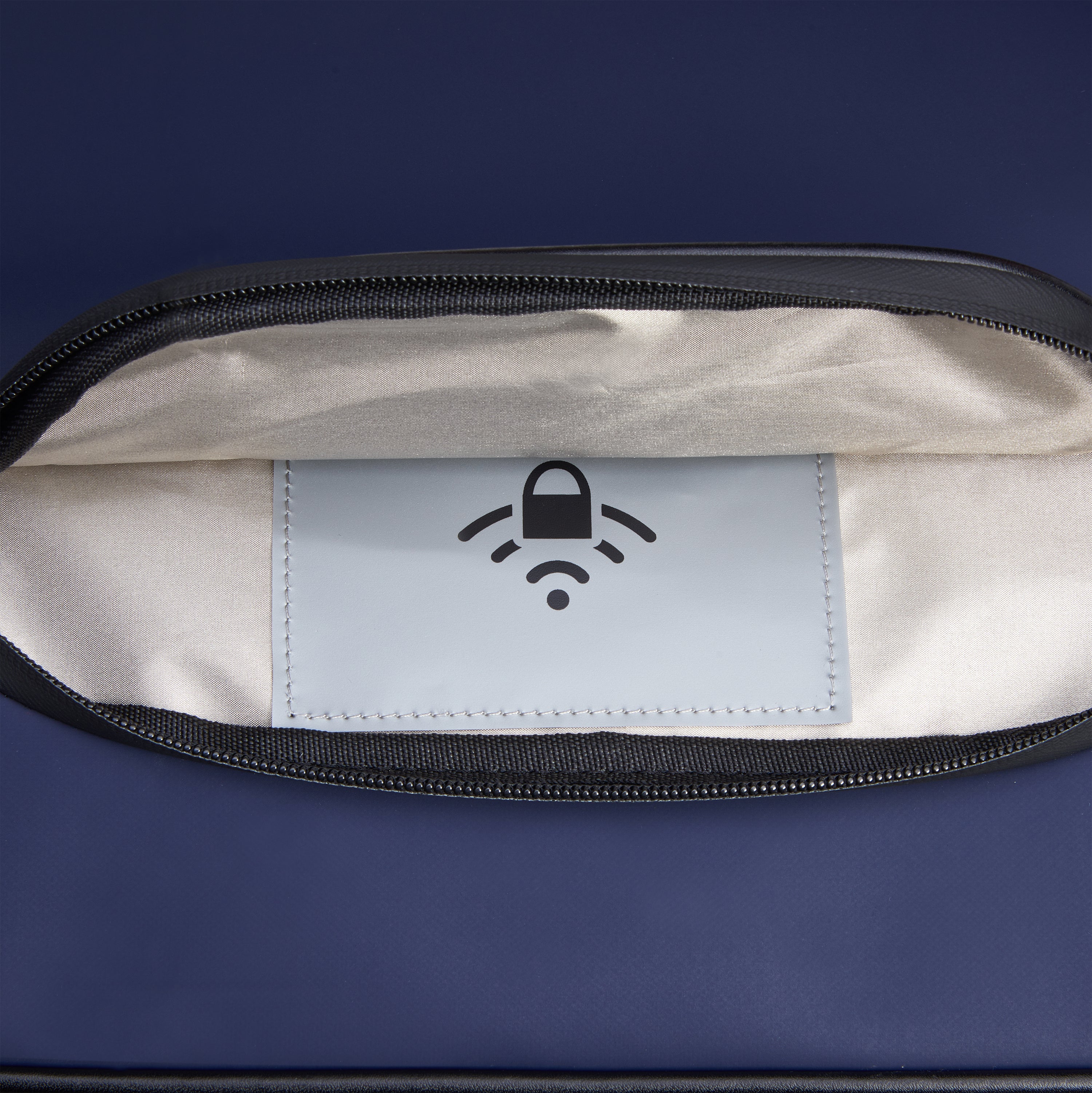 PEUGEOT VOYAGES - Duffle Bag (73cm) - Image 27