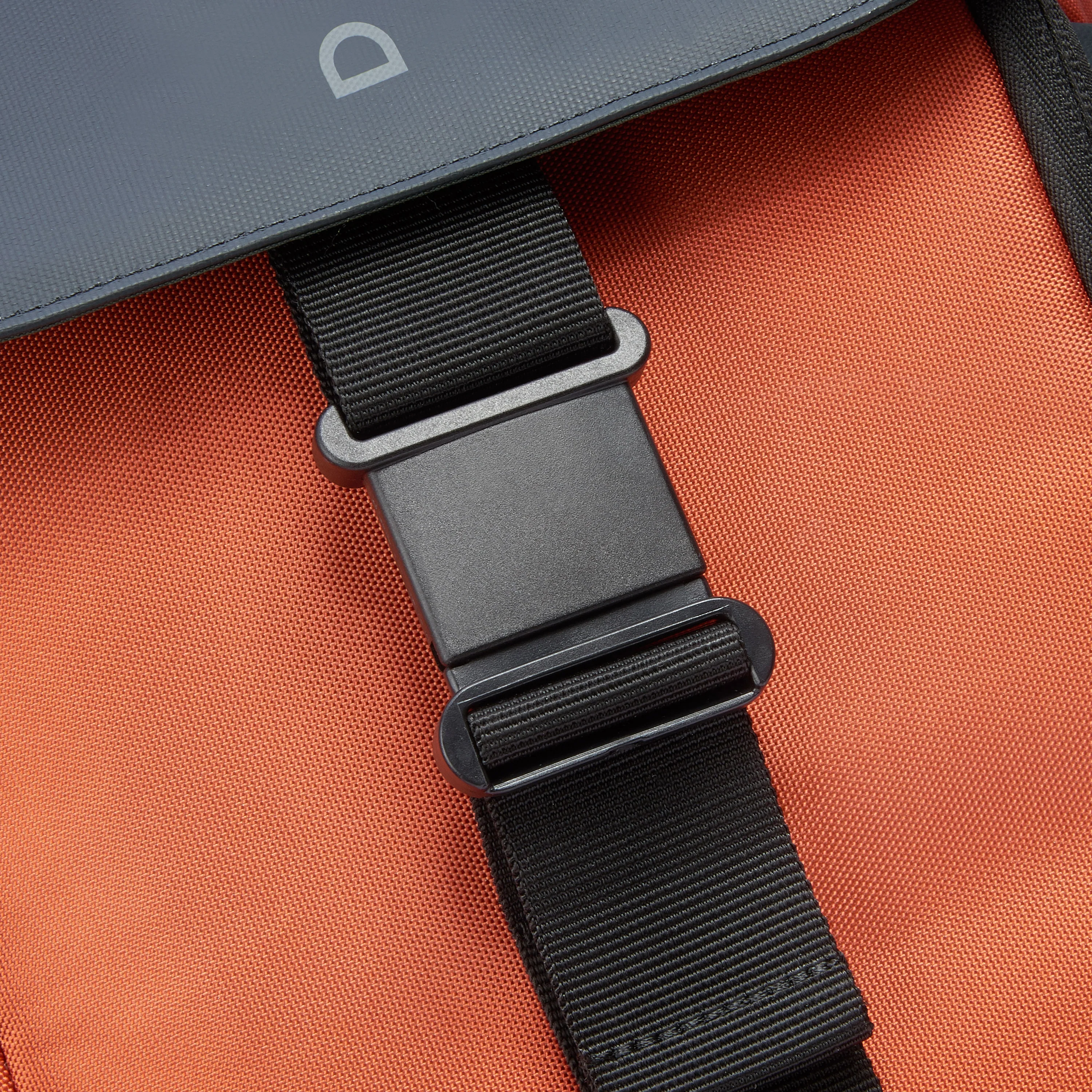 SECURFLAP - Backpack (PC Protection 16") - Image 21